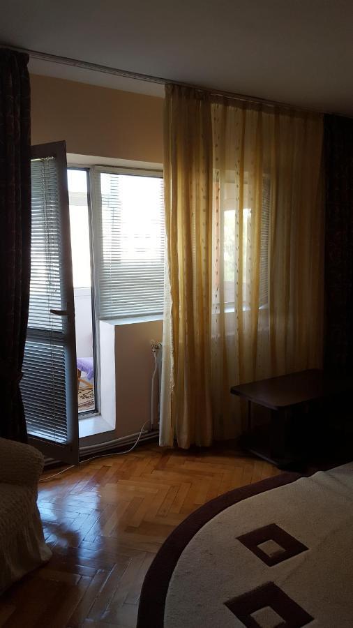 בראליה Apartament Cu 2 Camere Spatioase In Centrul Orasului - Andrei מראה חיצוני תמונה